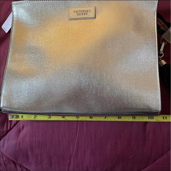 Victoria Secret Purse & Makeup Bag New - Picture 3 of 12